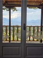 Villa Keren - B&B Oropós