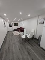 Extended Family Stay - B&B Passaic