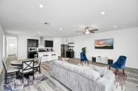 Lakeside 4 Bedroom With King Bed Near Downtown - B&B