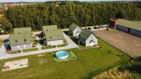 Domki Przy Stajni - B&B Rewal
