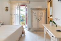 RoRo Home Via Del Mare - B&B Orosei