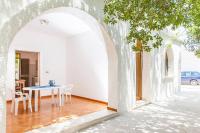 Villa Kareema 1A con accesso diretto alla Spiaggia di San Pietro in Bevagna - B&B San Pietro in Bevagna