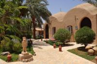 Sekhmet Retreat Centre - B&B