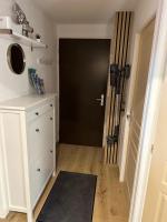 Appartement T3 cosy refait à neuf avec vue lac et montagnes et avec garage - Chambres d'hôtes Les Angles