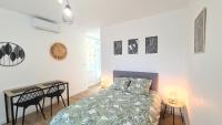 Studio Ludo 1, parking privé, wifi, climatisation, entrée autonome - B&B