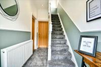 Benson House 4 Bedrooms Workstays UK - Chambres d'hôtes Stockton-on-Tees