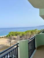 Milazzo Blu Fronte Spiaggia, Vista Eolie Verde - Ferienwohnung