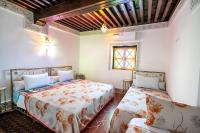 Camera Quadrupla Classic