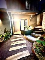Villa Les Songes Bleus, sa piscine, son Spa et sa vue sur l'Océan Indien - Chambres d'hôtes Saint-Pierre