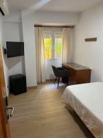 Small Single Room