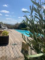 Cottage du Lac avec piscine, 6 personnes - B&B