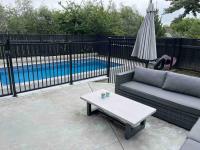 5 bedrooms, Pool in Havelock North! - B&B