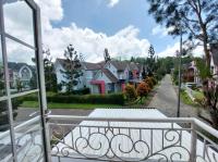 Villa puncak at kota bunga 2 Kamar tidur - B&B Babakancikundul
