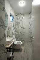 Comfort Dreibettzimmer mit Dusche