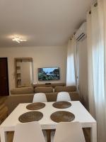Iris home - Ferienwohnung