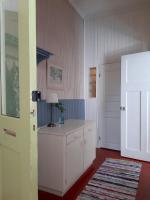 Old Wooden House apartment in central Tammisaari - Chambres d'hôtes Ekenäs