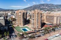 Modern and bright apartment by Fuengirola Marina - B&B