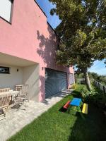 Villa Rose close to Vienna & Airport - B&B Maria Ellend