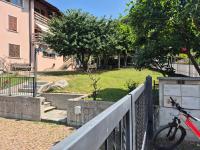 Executive Lake View with Private Garden - B&B Lugano