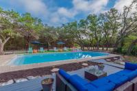 Luxury House by Fiesta Texas & Seaworld with POOL - B&B San Antonio