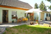 Ferienwohnung Im Grünen Haus - B&B