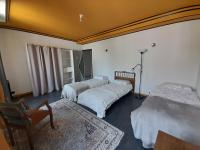 Gîte du RELAI du Château - Parc Oriental - Puy du Fou - B&B