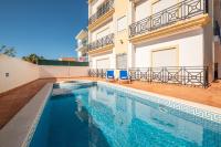 #228 Garrett Flats by Home Holidays - Bed and Breakfast Albufeira