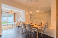 3 bedroom house with garden, near tram - B&B Mouvaux