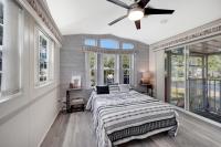 Urban Lone Star Cowboy Retreat - B&B