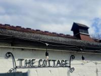 Queen Anne Cottage - B&B Guildford