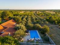 NEW! Holiday home Maša with heated pool near Krka national park - Chambres d'hôtes Ljubotić