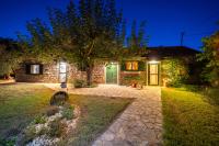 NEW! Holiday home Maša with heated pool near Krka national park - B&B