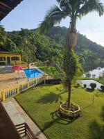 Sítio com acesso à represa e vista paradisíaca - B&B