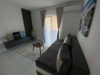 Aman apartmani - B&B Bar