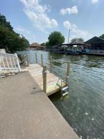 Lakefront Granbury, fishing, quite neighborhood, relaxing! - Bed and Breakfast Granbury