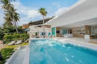 Villa - Beach Front