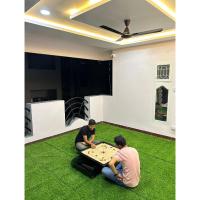 Queen Room