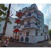 Couple friendly Homestay in Pondicherry - B&B Puducherry