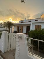 Maison pour 6 pers à 50 m de la mer - Bed and Breakfast