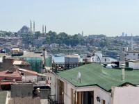 2Br, 2Ba, 4th Floor of Historical Building ,Galata - B&B