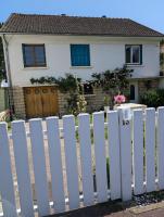 Cosy appartment with access to garden, parking and direct line to Eiffel tower - B&B Saint-Gratien