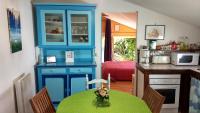Logement cosy proche gare avec terrasse de verdure - Chambres d’hôtes