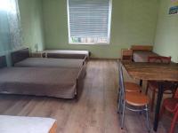 Camera Familiare con Bagno in Comune