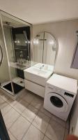 pavillon 45m2, 2 Chambres, 1 salon cuisine, 1sdb - B&B Gruissan