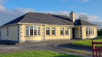 Hynes Self-Catering Midlands Banagher Birr - Bed and Breakfast
