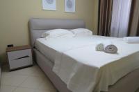 Cozy & Comfort Apartment near City Center, Xhamlliku Tirana - Chambres d'hôtes Tirana
