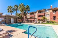 Comfy 2 bed 2 bath Phoenix Paradise with Pool and Gym - B&B Phoenix
