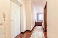 Красивая квартира сердце Астаны - B&B