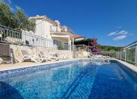 Villa with heated pool, Trogir - Ferienwohnung Trogir