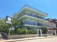 Alexias - B&B Paralía Dionysíou